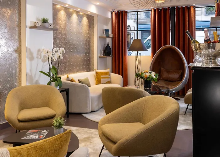 Hotel Elysées Bassano Paris
